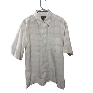 Bruno Mens XL Short Sleeve Button Down Shirt White Blue Striped Textured Dobby